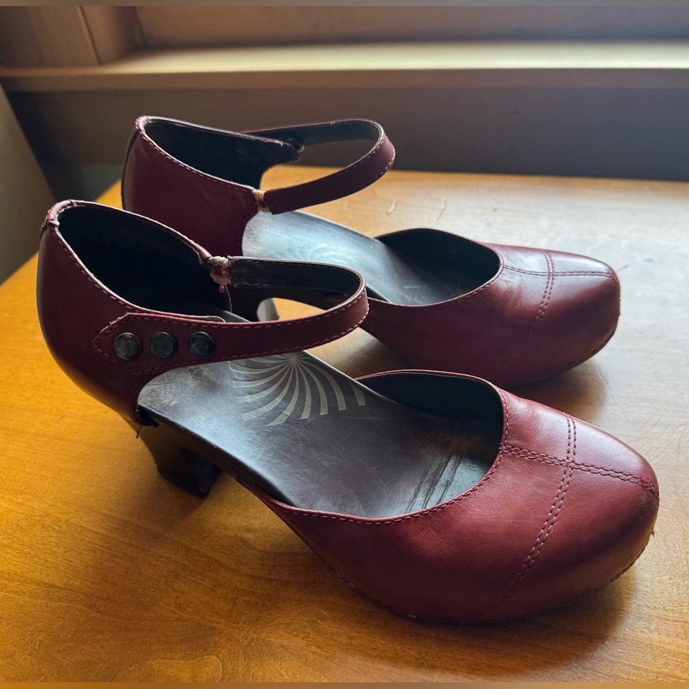 Dansko Rachel Triple Snap Platform Heels